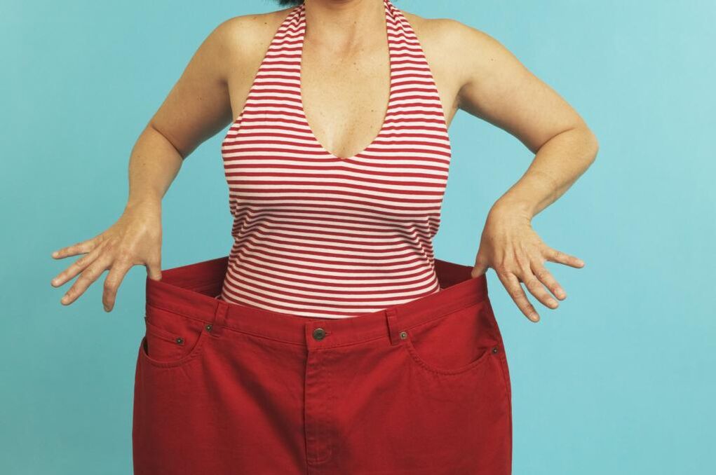 Si vous perdez du poids avec un régime chimique, vos vieux vêtements deviendront trop gros